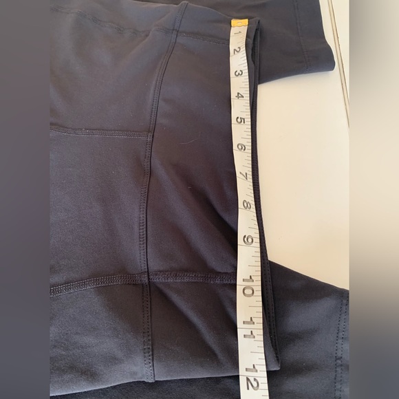 Outdoor Voices . Black yoga Pants . Use . Size : S .Perfect Conditions - Picture 6 of 9